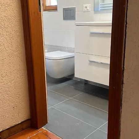 La Regina Della Neve アパート ロッカラーゾ